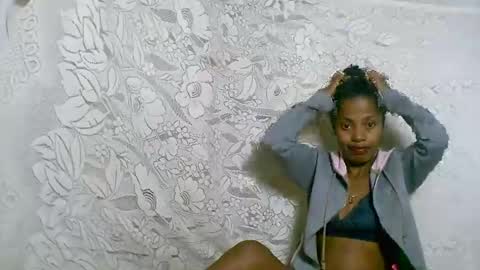 Snapshot of rosiahot1 chatting on 30, 9, 2025 rosia online show from 30, 9, 2025