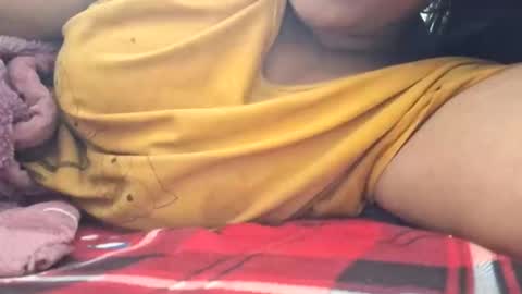 Snapshot of rosie_darling chatting on 18, 11, 2025 rosie_darling online show from 18, 11, 2025