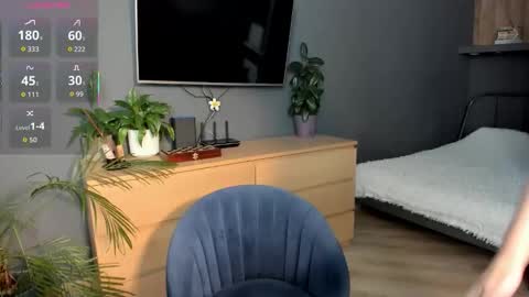 Snapshot of rosie_gracefulness_ chatting on 28, 9, 2025 Rose -  online show from 28, 9, 2025