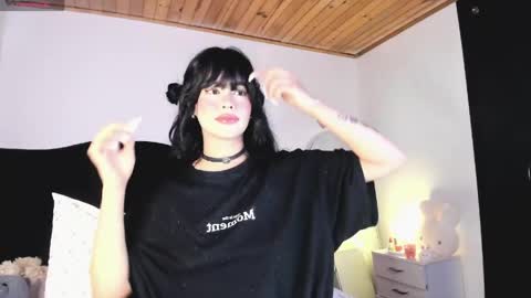 Snapshot of rosie_se chatting on 7, 6, 2026 Rosieeee online show from 7, 6, 2026