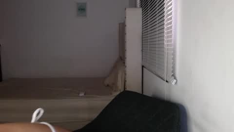 Snapshot of rosiehw chatting on 15, 4, 2026 rosiehw online show from 15, 4, 2026