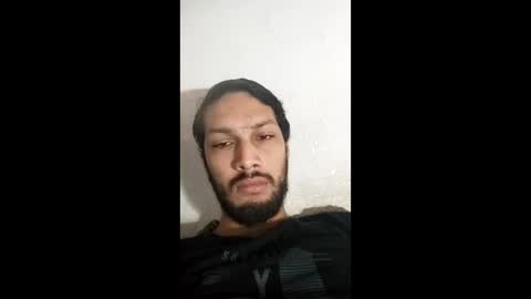 Snapshot of roskof69 chatting on 5, 1, 2025 Ribuu online show from 5, 1, 2025