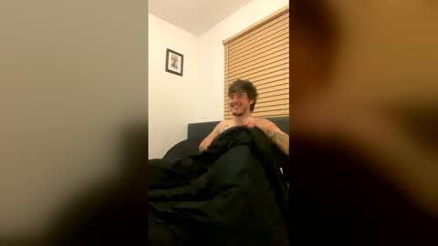 Snapshot of ross158609 chatting on 10, 3, 2026 ross158609 online show from 10, 3, 2026