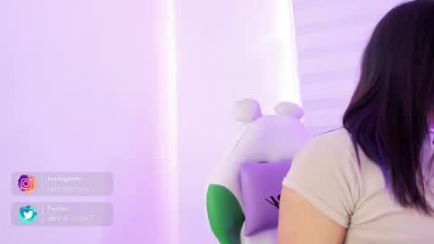 Snapshot of rosse_amyy chatting on 9, 3, 2025 online show from 9, 3, 2025