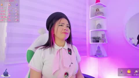 Snapshot of rosse_amyy chatting on 18, 9, 2025 online show from 18, 9, 2025