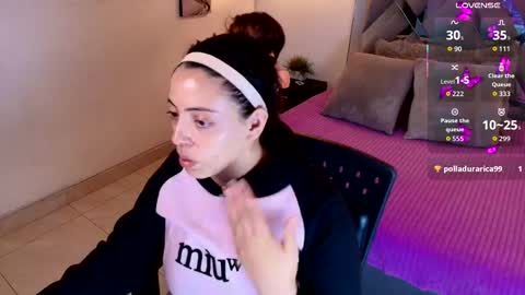 Snapshot of rossi_ss1 chatting on 19, 10, 2025 Ross online show from 19, 10, 2025