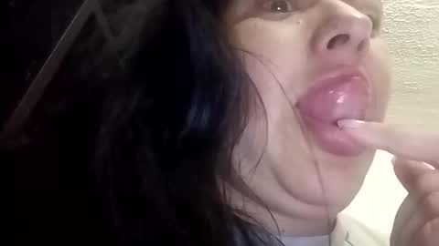 Snapshot of rossiteylor368516 chatting on 26, 5, 2026 rossiteylor368516 online show from 26, 5, 2026