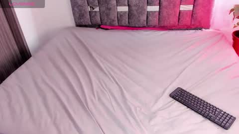 Snapshot of rossth11 chatting on 11, 3, 2026 Im Ross online show from 11, 3, 2026