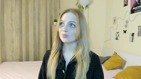 Snapshot of rosy_sigh chatting on 21, 4, 2026 Im Luna online show from 21, 4, 2026