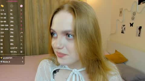 Snapshot of rosy_sigh chatting on 16, 5, 2026 Im Luna online show from 16, 5, 2026