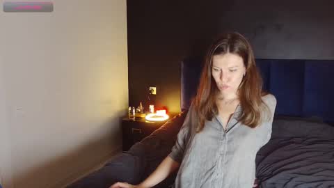 Snapshot of roter_rita chatting on 27, 10, 2025 roter_rita online show from 27, 10, 2025