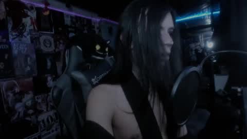 Snapshot of rotten_dreams chatting on 21, 2, 2025 rot online show from 21, 2, 2025