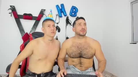 Snapshot of roughsex_and_bdsm chatting on 23, 11, 2025 Tommy and Steven online show from 23, 11, 2025