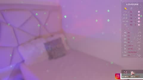 Snapshot of rouse_benett27 chatting on 1, 2, 2025 online show from 1, 2, 2025