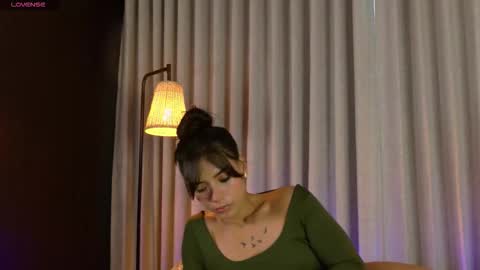 Snapshot of rouse_leon chatting on 5, 10, 2025 Rouse leon online show from 5, 10, 2025