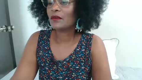 Snapshot of roushlove chatting on 16, 2, 2025 luxa online show from 16, 2, 2025