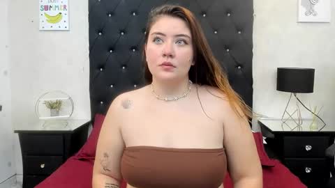 Snapshot of rousse_millers chatting on 21, 11, 2025 Rousse online show from 21, 11, 2025