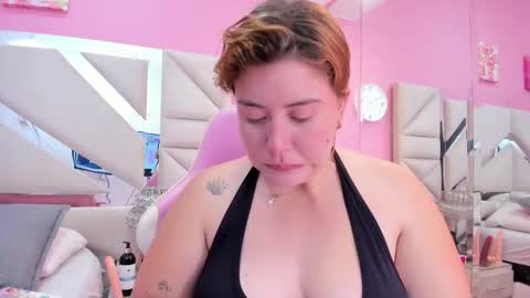 Snapshot of rousse_millers chatting on 25, 5, 2026 Rousse online show from 25, 5, 2026