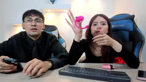 rousse_n_kenji online show from 17, 5, 2026