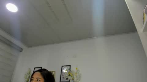 Snapshot of roxan_ne chatting on 31, 12, 2024 Roxx online show from 31, 12, 2024