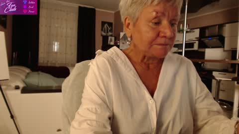 Snapshot of roxana_brooks chatting on 14, 12, 2024 Roxana online show from 14, 12, 2024