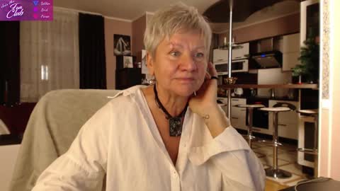 Snapshot of roxana_brooks chatting on 17, 12, 2024 Roxana online show from 17, 12, 2024