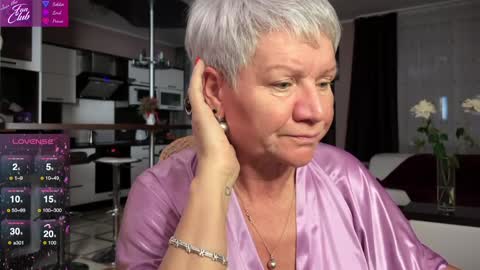 Snapshot of roxana_brooks chatting on 28, 1, 2025 Roxana online show from 28, 1, 2025