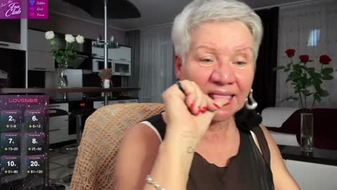 Snapshot of roxana_brooks chatting on 2, 2, 2025 Roxana online show from 2, 2, 2025