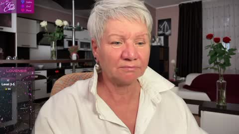 Snapshot of roxana_brooks chatting on 3, 2, 2025 Roxana online show from 3, 2, 2025