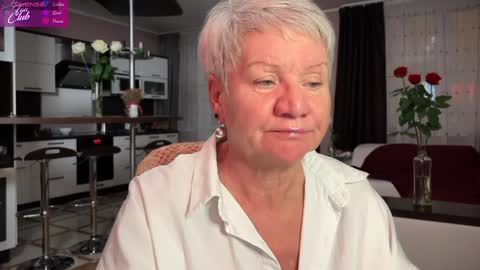 Snapshot of roxana_brooks chatting on 3, 2, 2025 Roxana online show from 3, 2, 2025