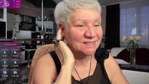 Snapshot of roxana_brooks chatting on 12, 2, 2025 Roxana online show from 12, 2, 2025