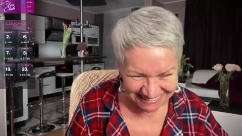 Snapshot of roxana_brooks chatting on 12, 3, 2025 Roxana online show from 12, 3, 2025