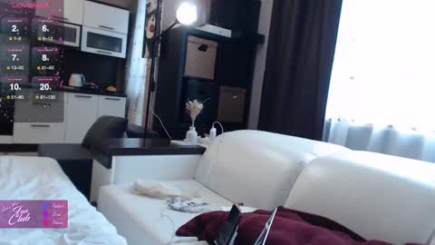 Snapshot of roxana_brooks chatting on 15, 10, 2025 Roxana online show from 15, 10, 2025