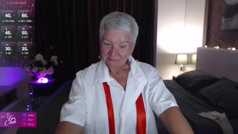 Snapshot of roxana_brooks chatting on 9, 1, 2026 Roxana online show from 9, 1, 2026