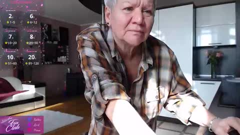 Snapshot of roxana_brooks chatting on 20, 3, 2026 Roxana online show from 20, 3, 2026