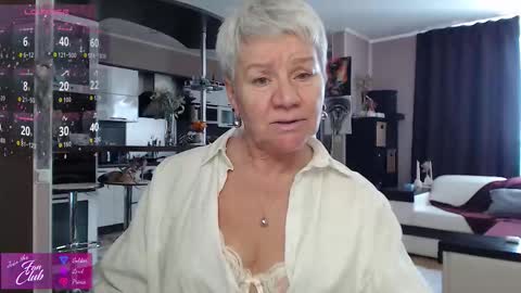 Snapshot of roxana_brooks chatting on 27, 3, 2026 Roxana online show from 27, 3, 2026