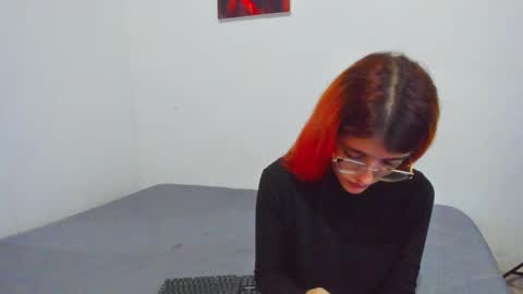 Snapshot of roxanajames__ chatting on 9, 2, 2026 roxy online show from 9, 2, 2026