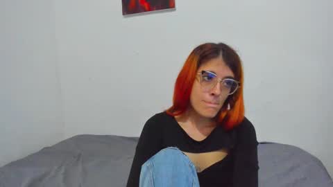 Snapshot of roxanajames__ chatting on 18, 2, 2026 roxy online show from 18, 2, 2026