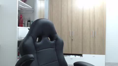 Snapshot of roxanalove7 chatting on 18, 12, 2024 Roxana online show from 18, 12, 2024