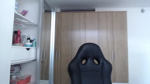 Snapshot of roxanalove7 chatting on 22, 12, 2024 Roxana online show from 22, 12, 2024