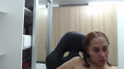 Snapshot of roxanalove7 chatting on 30, 12, 2024 Roxana online show from 30, 12, 2024