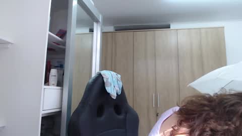 Snapshot of roxanalove7 chatting on 5, 1, 2025 Roxana online show from 5, 1, 2025