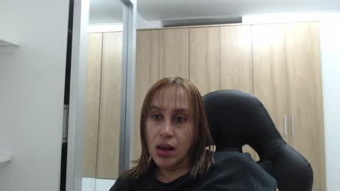 Snapshot of roxanalove7 chatting on 12, 1, 2025 Roxana online show from 12, 1, 2025