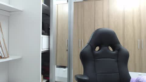 Snapshot of roxanalove7 chatting on 14, 1, 2025 Roxana online show from 14, 1, 2025