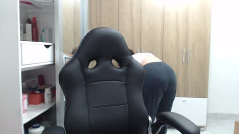 Snapshot of roxanalove7 chatting on 7, 2, 2025 Roxana online show from 7, 2, 2025