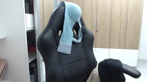 Snapshot of roxanalove7 chatting on 15, 2, 2025 Roxana online show from 15, 2, 2025