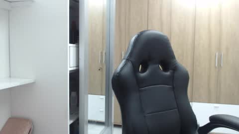 Snapshot of roxanalove7 chatting on 4, 3, 2025 Roxana online show from 4, 3, 2025