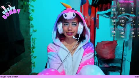 Snapshot of roxanbunny chatting on 15, 12, 2024 roxxy online show from 15, 12, 2024