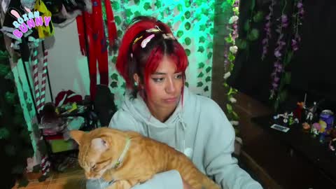 Snapshot of roxanbunny chatting on 23, 2, 2025 roxxy online show from 23, 2, 2025