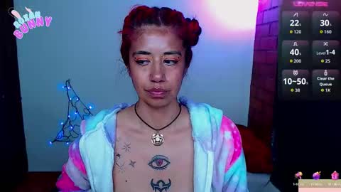 Snapshot of roxanbunny chatting on 3, 10, 2025 roxxy online show from 3, 10, 2025